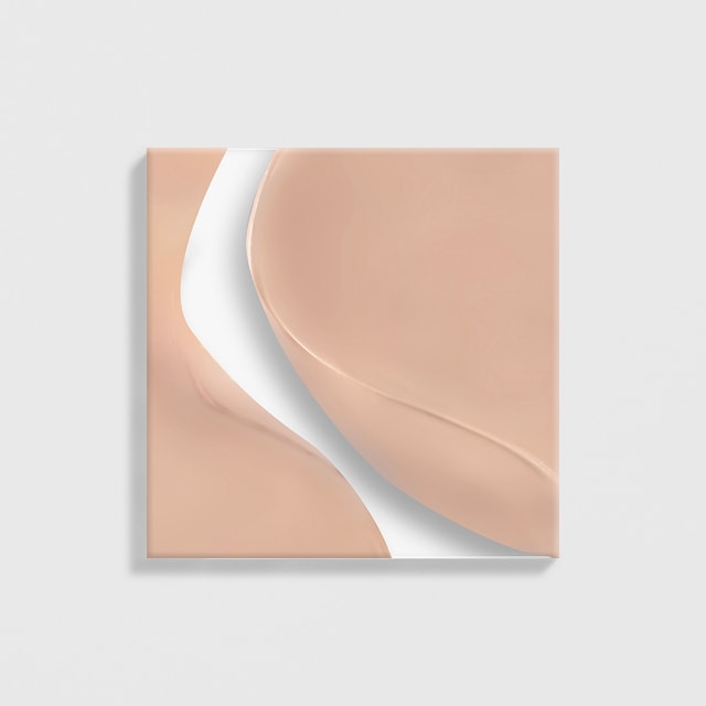 Λεπτόρρευστη Κρέμα Διόρθωσης Μαύρων Κύκλων 