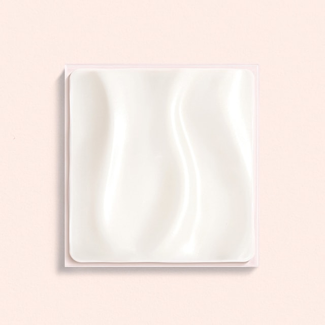 Η Ανορθωτική Κρέμα Ματιών