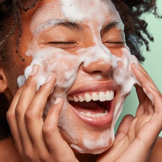 Cleanser Ο Αφρός Καθαρισμού